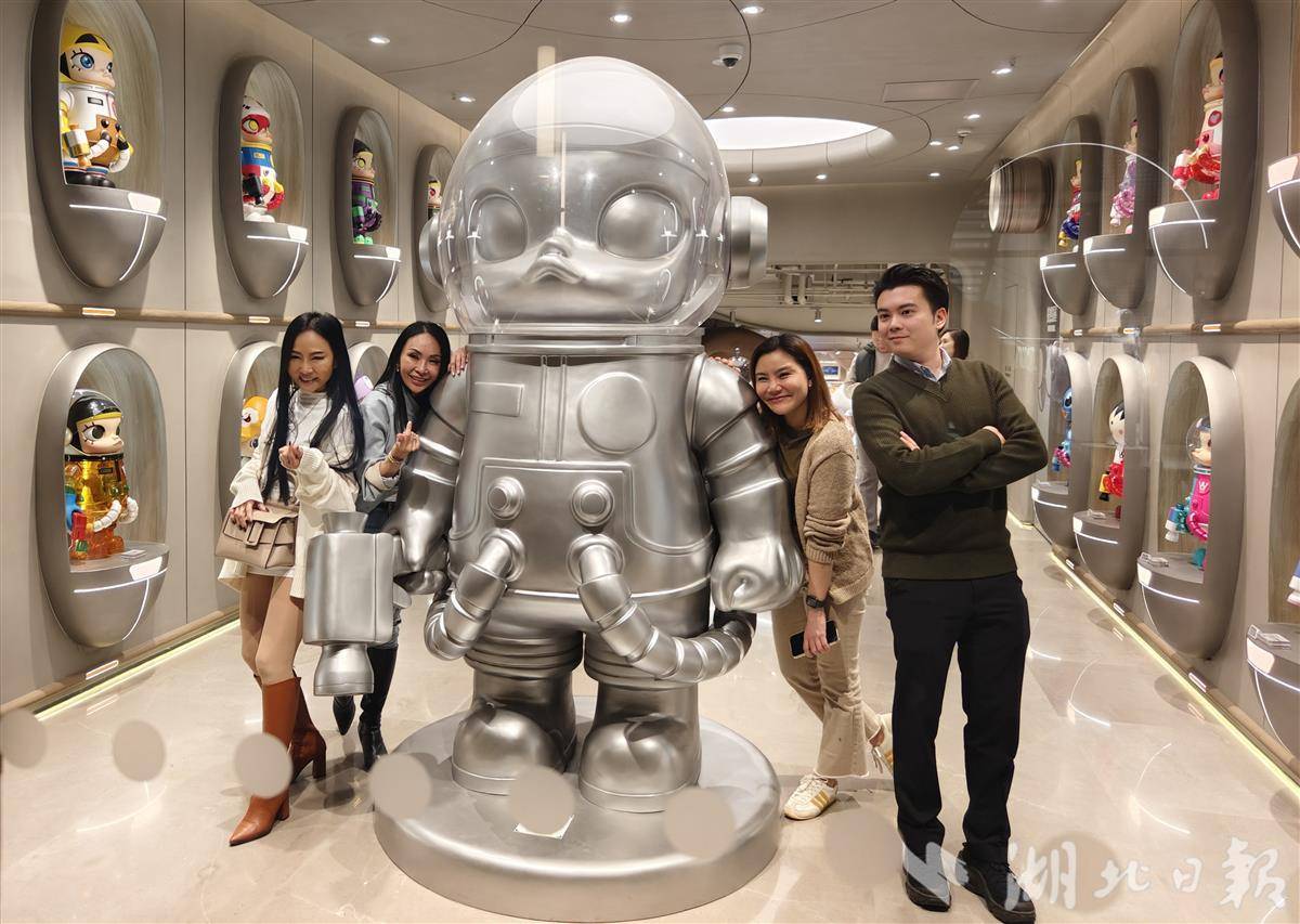 jbo竞博电竞入口打造世界知名文化旅游目的地丨风景变风尚 荆楚潮圈粉 湖北重新定义文旅时尚标杆(图4)