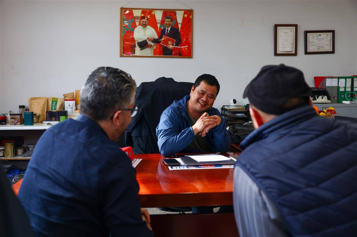  凯发K8官网登录地址陆地本报记者远赴摩洛哥 探访湖北茶叶出海