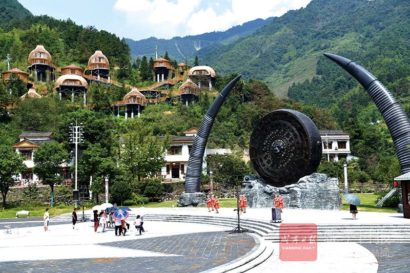 图文：穷山沟“瑶”身一变旅游村