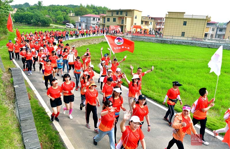 图文：足印淦河 宣传环保