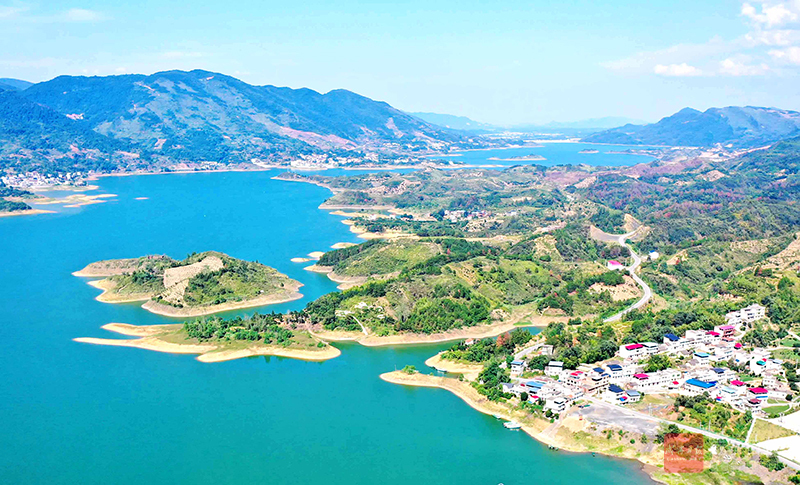 圖文：生態(tài)慈口山水畫(huà)卷